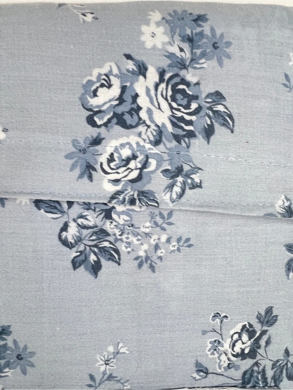 Shabby Chic King Sheet Set Blue White Floral Roses Soft 100% Cotton 4 Pc NEW